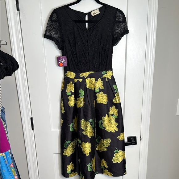 chinese dress ladies Yellow & Black Lace main image 1